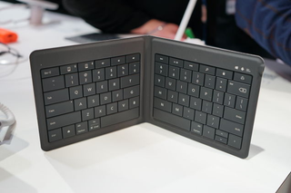 Illustration for article titled Microsoft's Folding Keyboard for iOS and Android Is a Razor-Thin Beauty